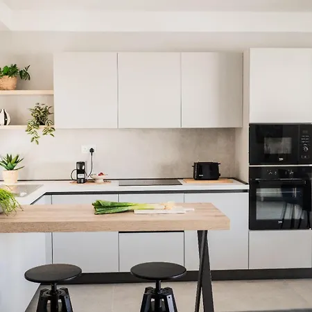 The Artemest - Exclusive Spb By Homely